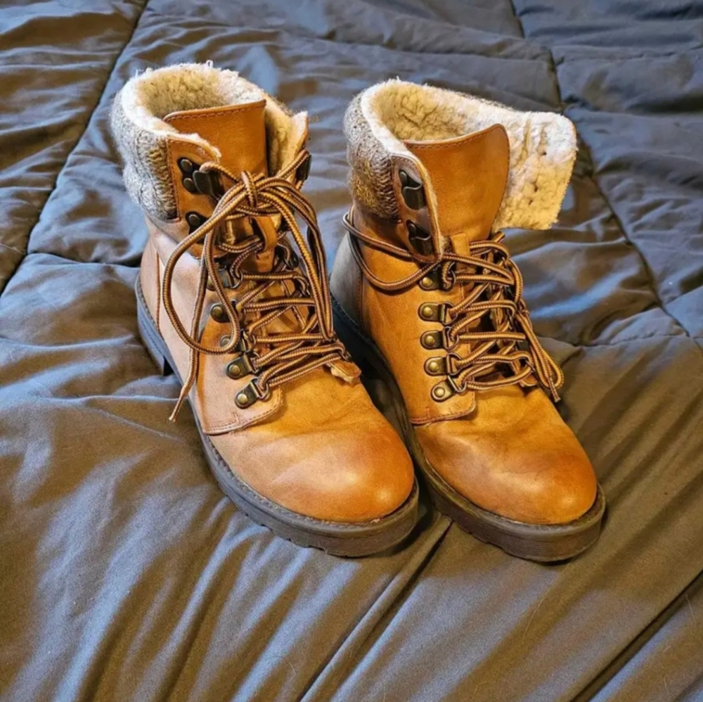 Tan boots
